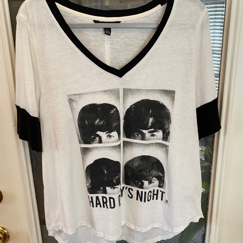 The Beatles Hard Day’s Night Top XL